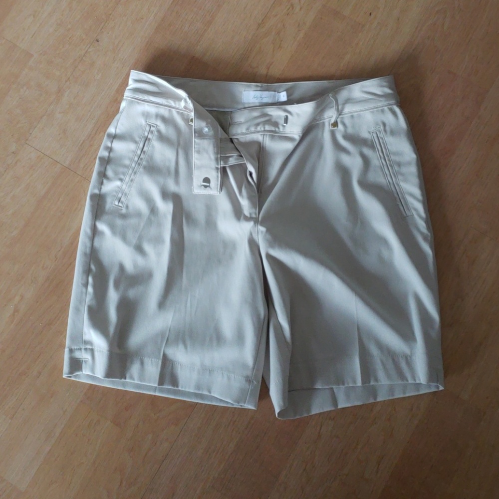 Golf shorts